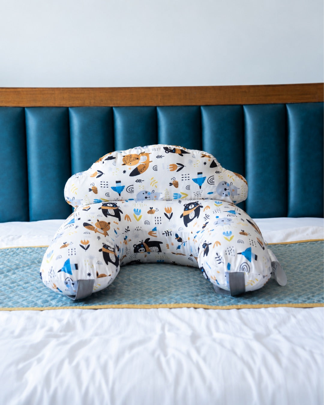 Gray colour feeding pillow